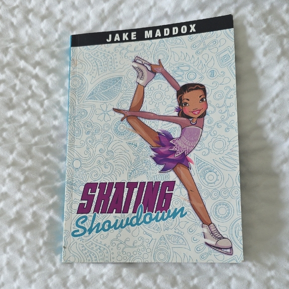 Skating Showdown Book - Purple and Blue - Picture 1 of 2